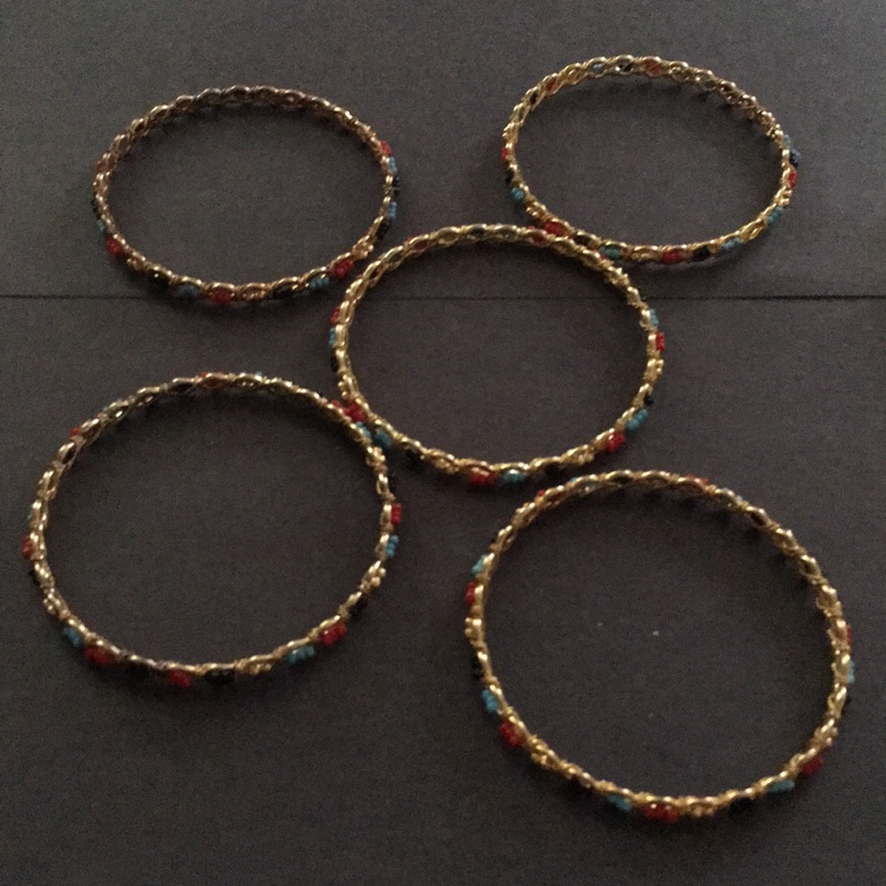 Bracelets - Picture 2 of 5